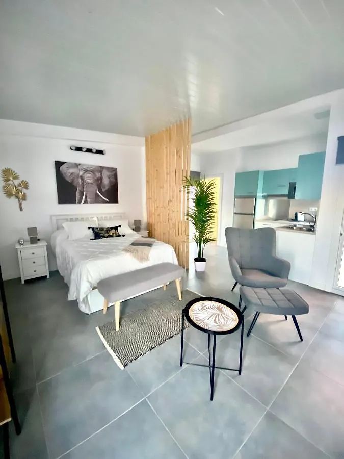 Villa Residencial El Guaidil Triquivijate