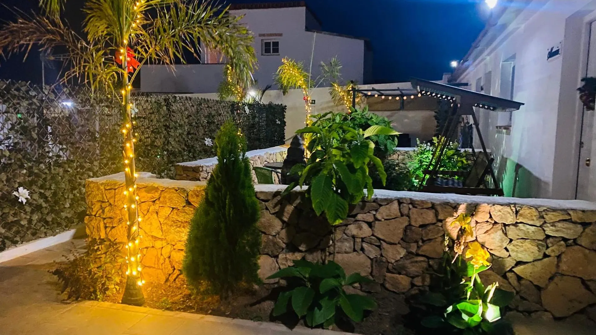 Villa Residencial El Guaidil Triquivijate 0*,